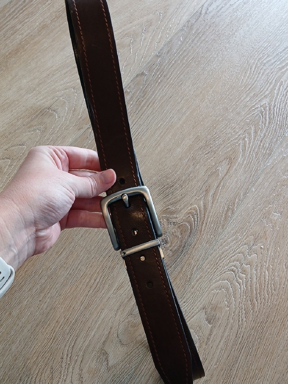 Fossil Mens 36 Brown Leather Men's Belt with Silver Buckle